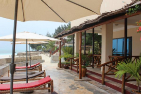 Faridu Beach Bungalows